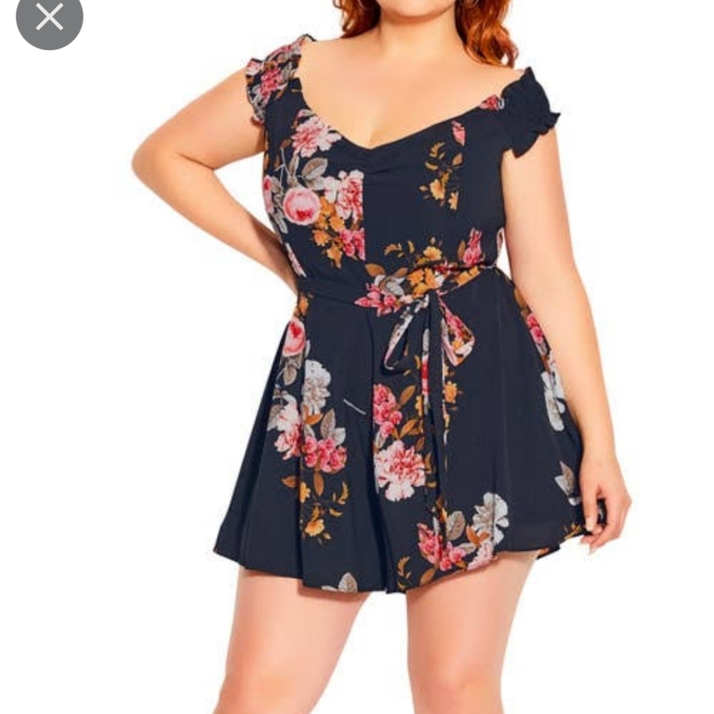 Floral Ciry Chic Romper
